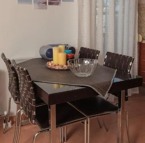 펜션 Marialena House