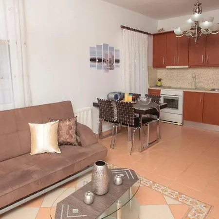 بيت للعطل Marialena House