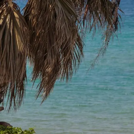 Marialena House بيت للعطل *