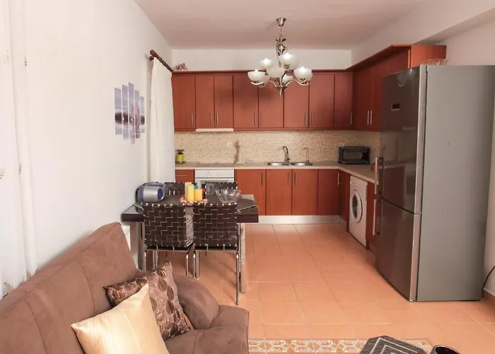 Marialena House 尼亚普拉加