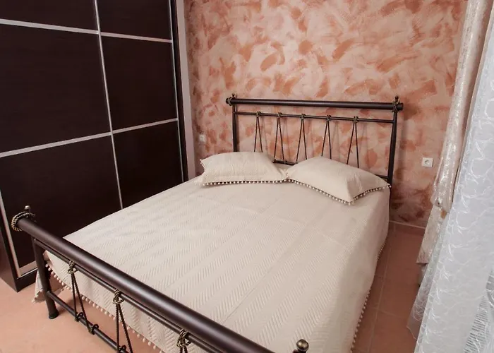 Marialena House 度假居 尼亚普拉加